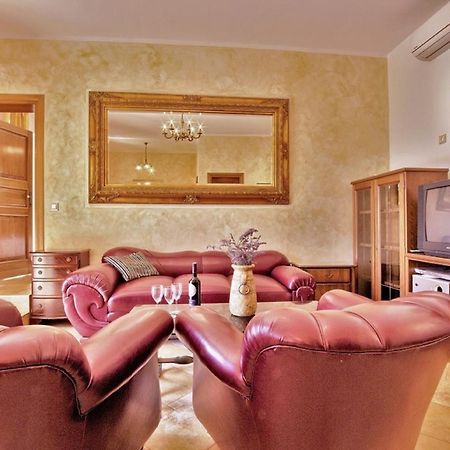 Holiday Home Sarita Šišan Esterno foto