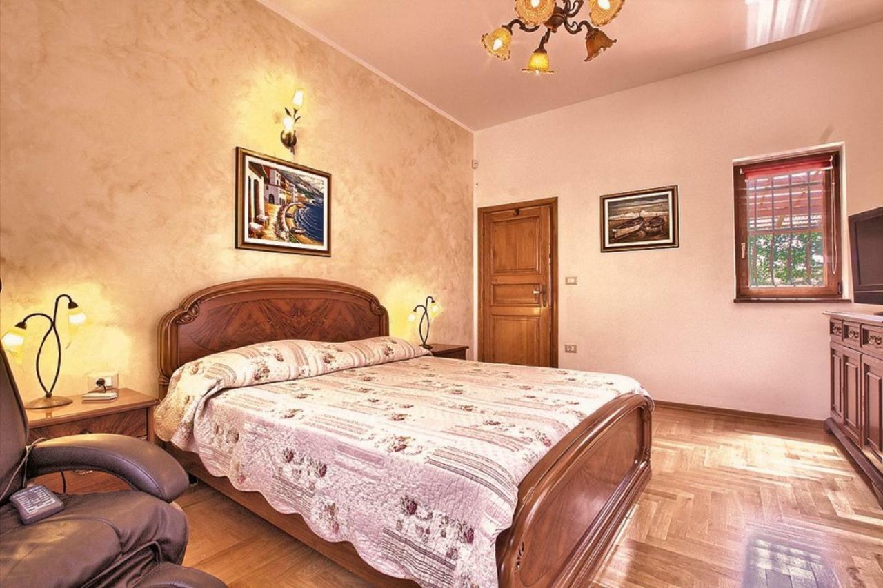 Holiday Home Sarita Šišan Esterno foto